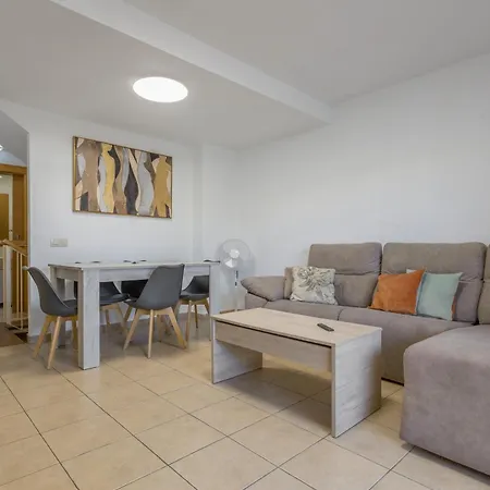 Obsidian Peridotita Adeje * אדחה