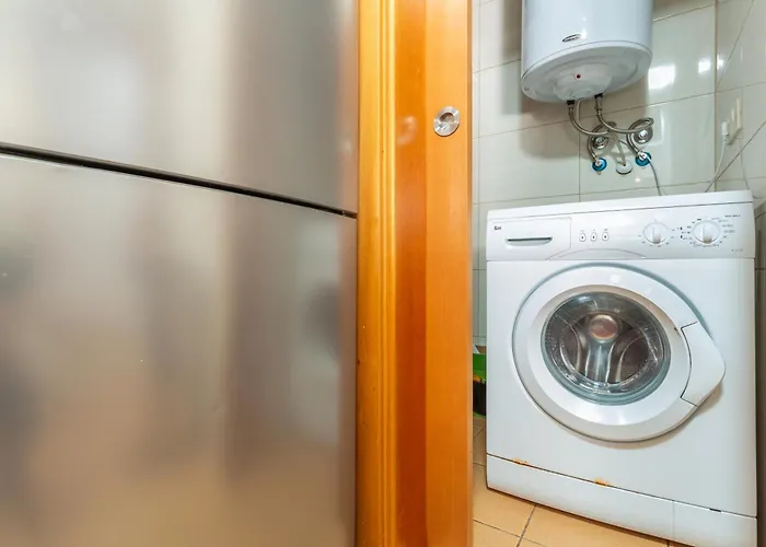 Obsidian Peridotita Adeje * אדחה