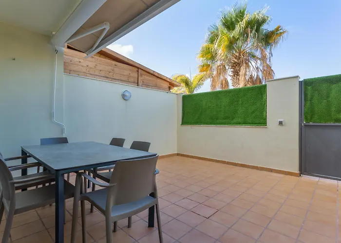 Obsidian Peridotita Adeje * Costa Adeje